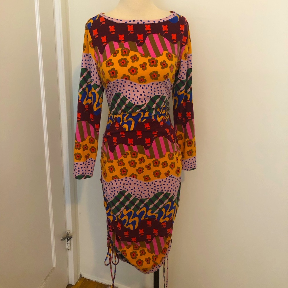 Long sleeve pattern dress